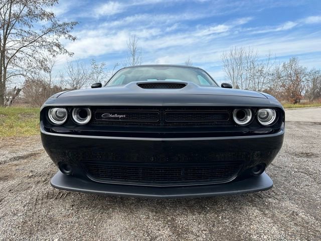 Used 2023 Dodge Challenger R/T w/ T/A Package image 3