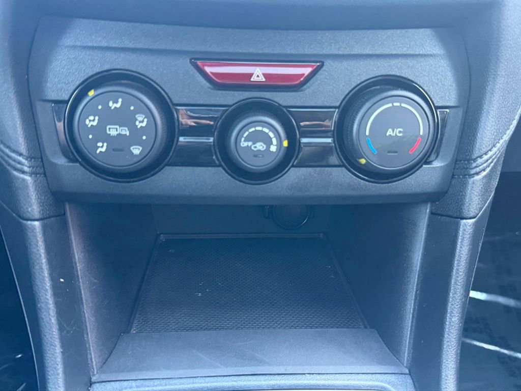 Used 2019 Subaru Crosstrek 2.0i Premium w/ Moonroof Package image 23