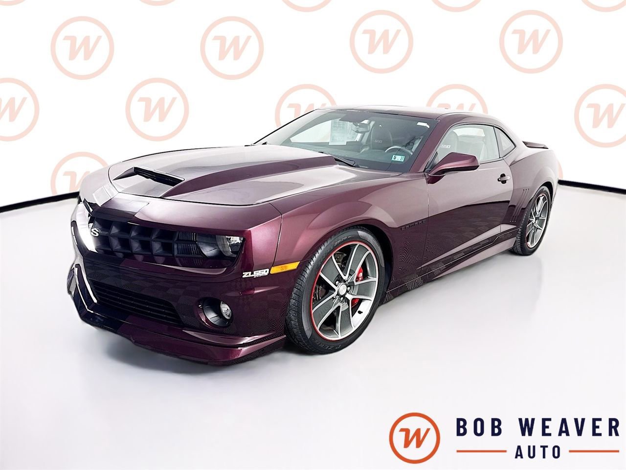 Used 2010 Chevrolet Camaro SS w/ Black Stripe Package RWD image 3