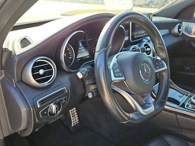 Used 2015 Mercedes-Benz C 300 4MATIC Sedan image 9