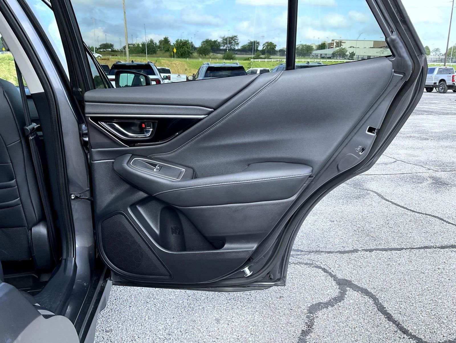 Used 2024 Subaru Outback Limited image 17