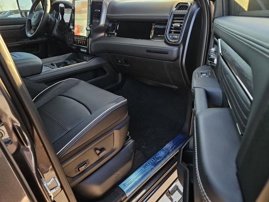 New 2026 RAM 2500 Limited image 10