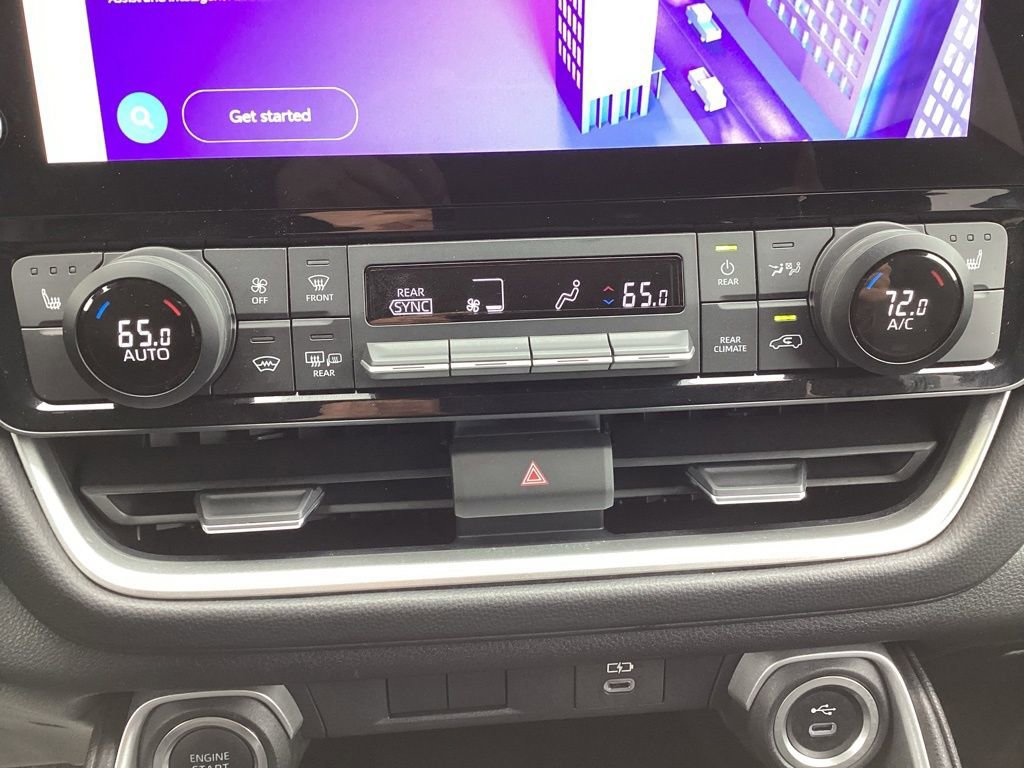 Used 2025 Toyota Grand Highlander AWD image 21