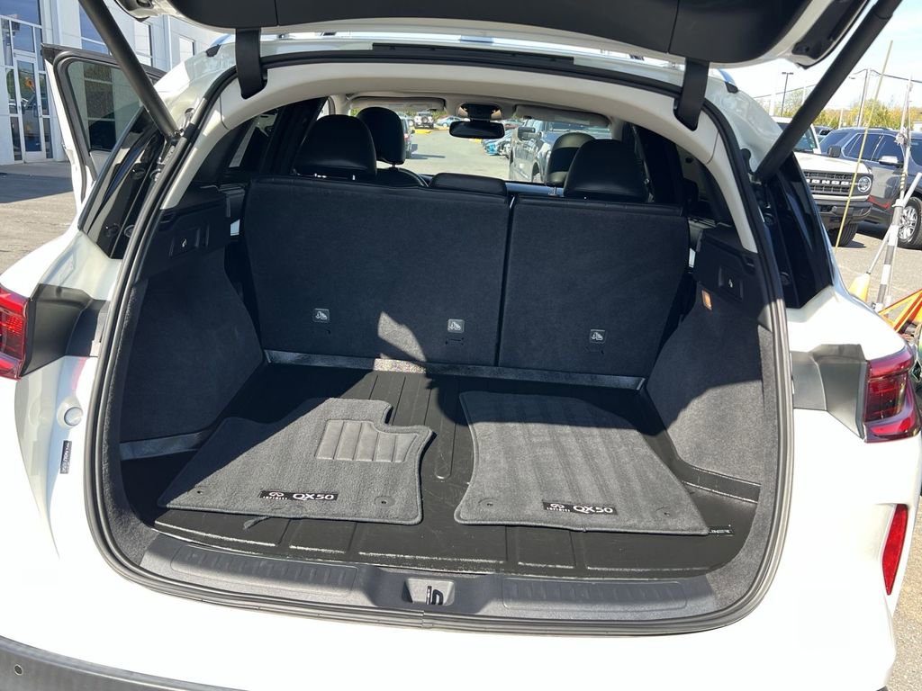 Used 2020 INFINITI QX50 Sensory w/ Climate Package AWD/4WD image 34