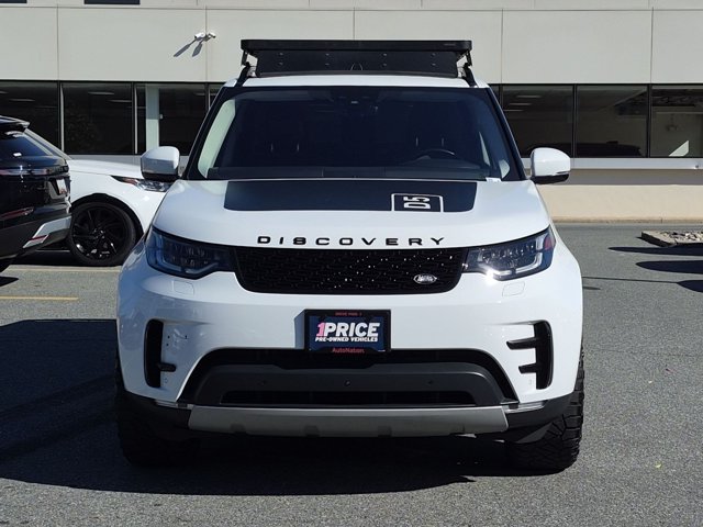 Used 2017 Land Rover Discovery HSE AWD/4WD image 2