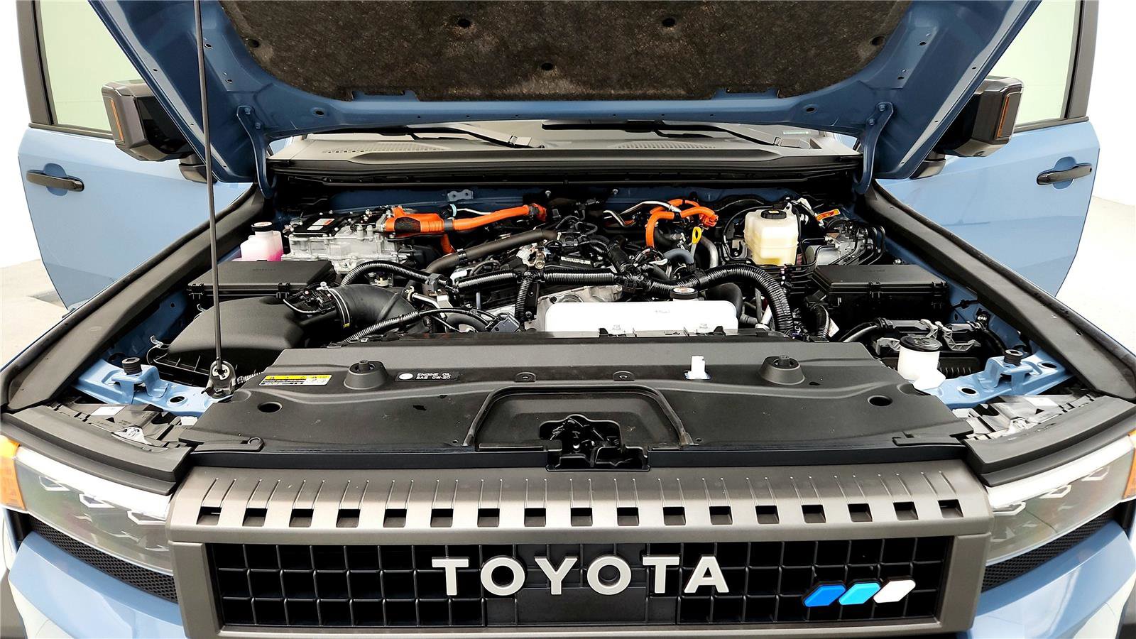 Used 2025 Toyota Land Cruiser w/ Premium Package AWD/4WD image 15