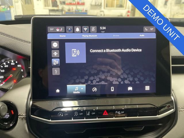 New 2026 Jeep Compass Limited image 16