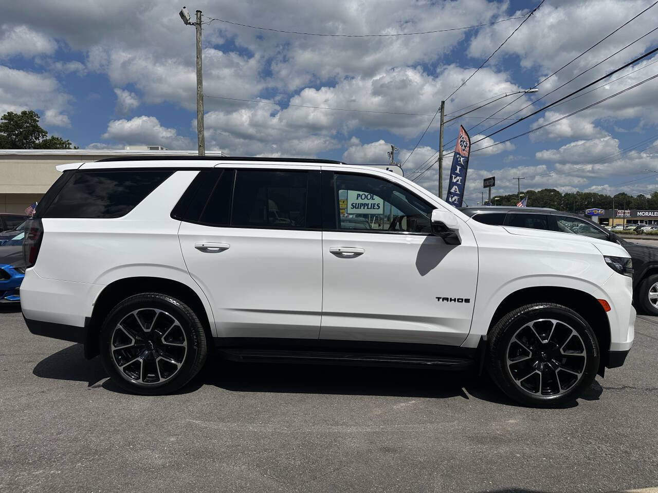 Used 2023 Chevrolet Tahoe RST image 4