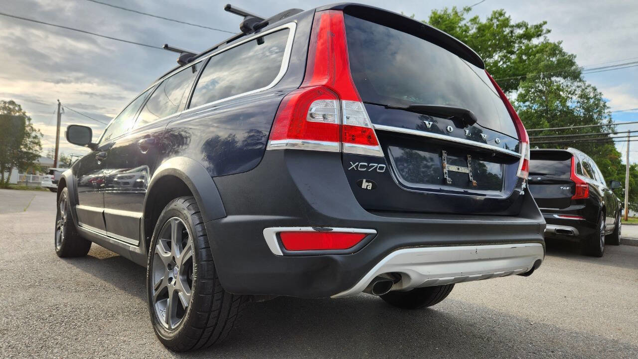 Used 2014 Volvo XC70 T6 image 12