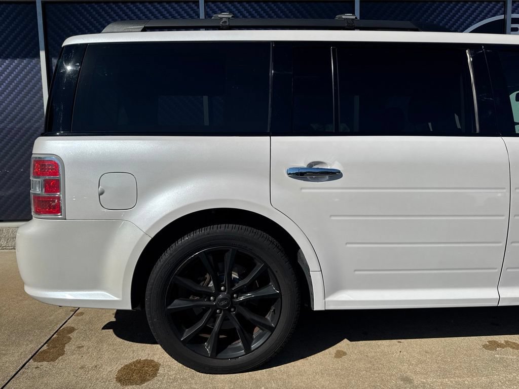 Used 2019 Ford Flex Limited w/ Equipment Group 303A AWD/4WD image 5