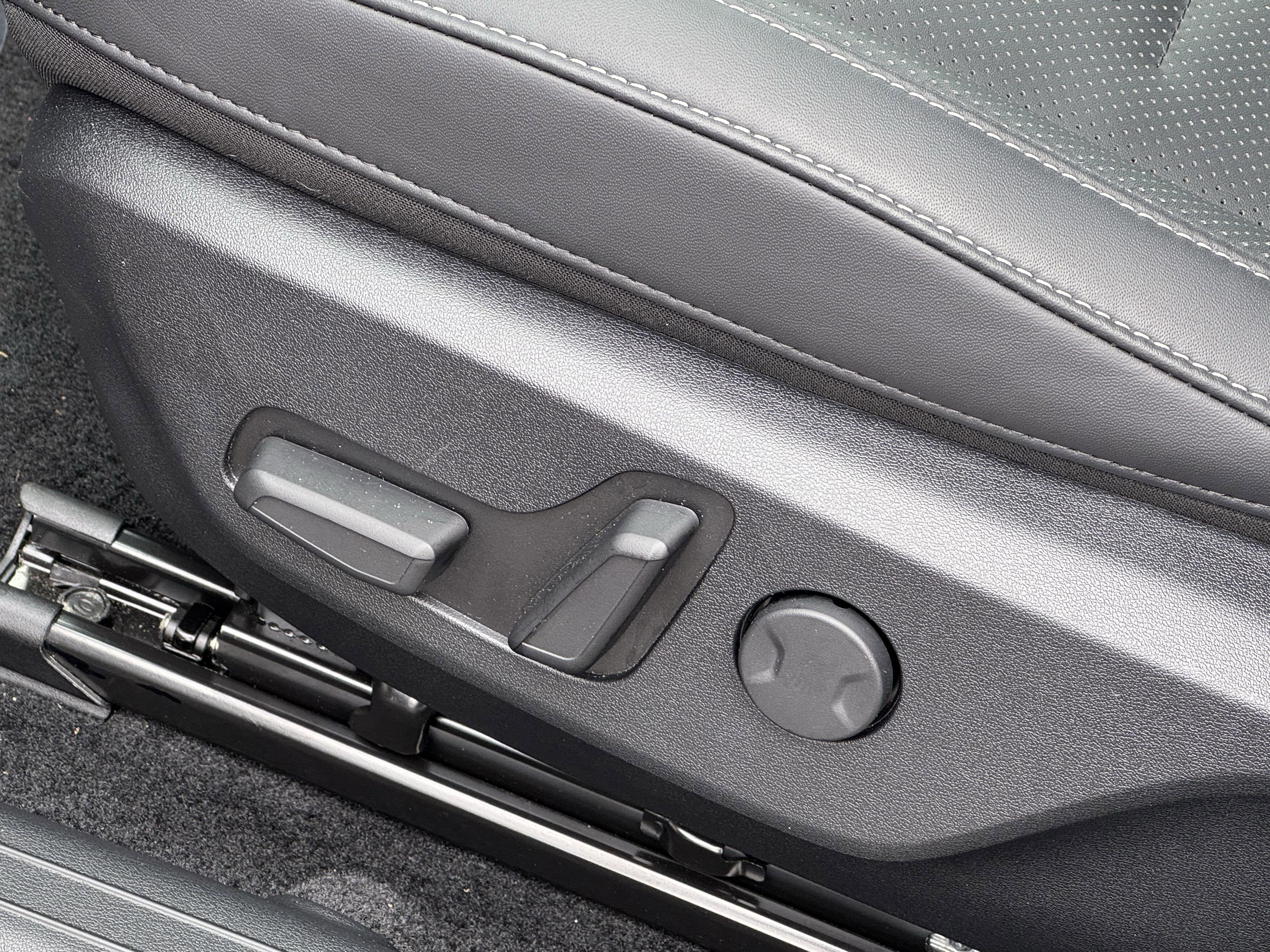 Used 2024 Kia EV6 Wind w/ Wind Technology Package image 18