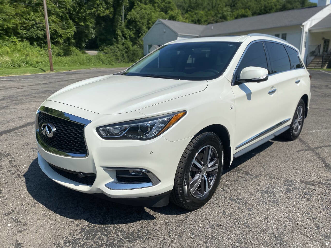 Used 2018 INFINITI QX60 FWD w/ Premium Plus Package image 1