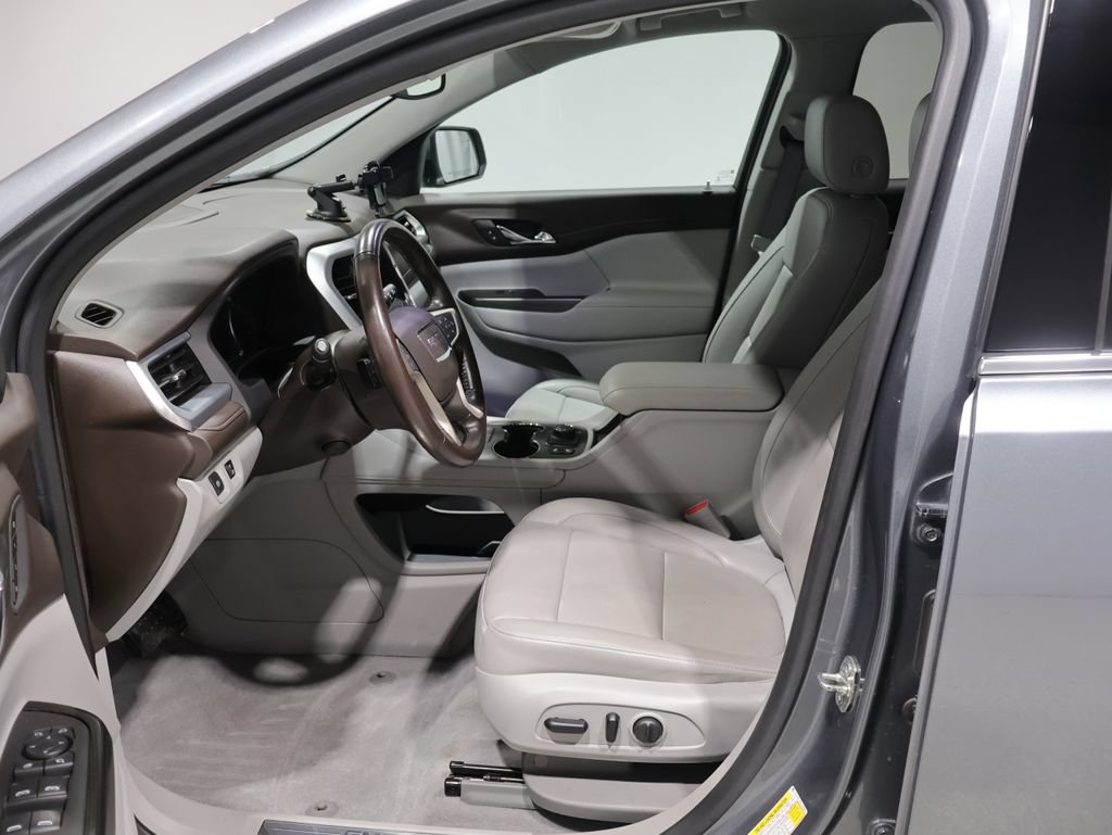 Used 2020 GMC Acadia SLT w/ Premium Package AWD/4WD image 11