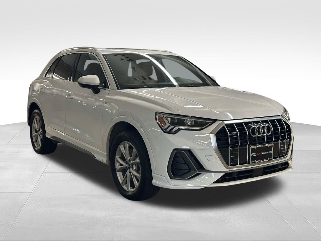 Used 2023 Audi Q3 2.0T Premium Plus AWD/4WD image 10