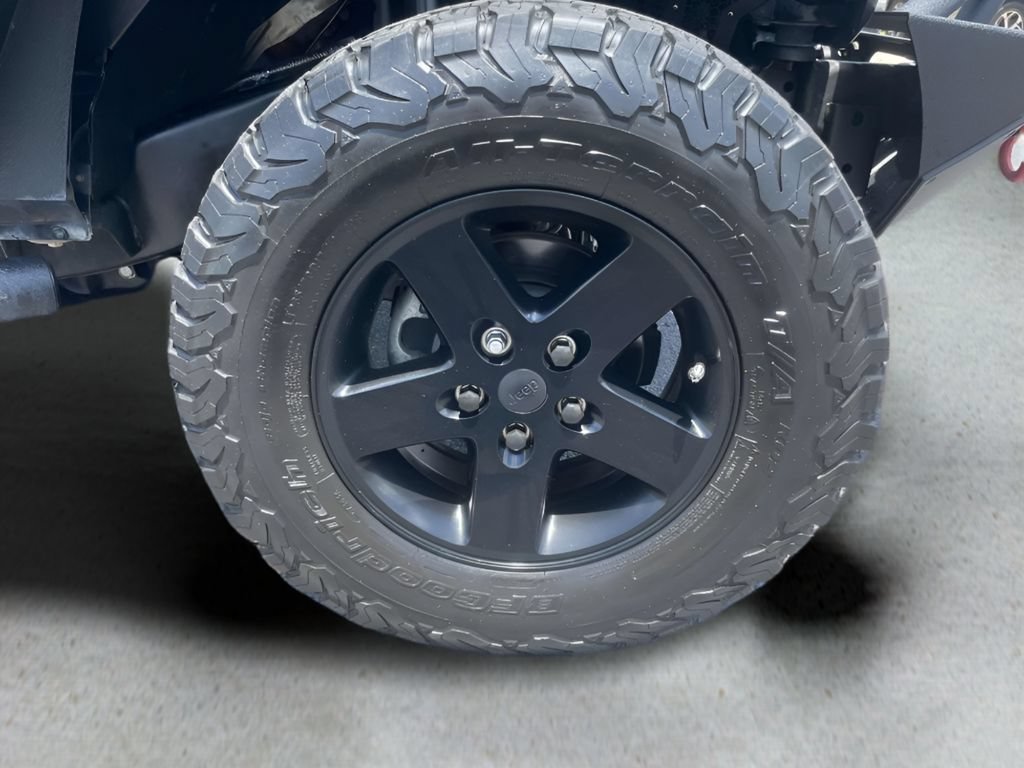 Used 2017 Jeep Wrangler Unlimited Sport AWD/4WD image 26