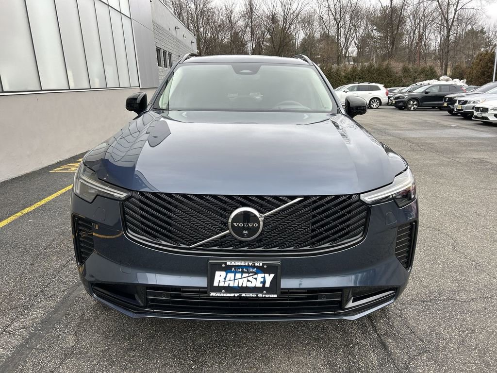 New 2026 Volvo XC90 T8 Ultra image 3