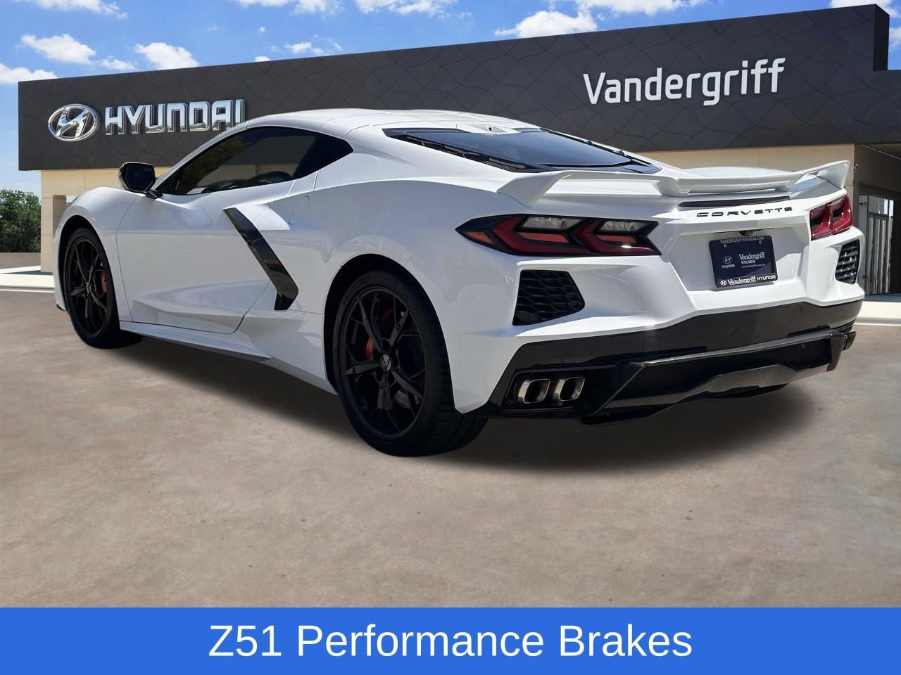 Used 2020 Chevrolet Corvette Stingray Premium Cpe w/ 3LT Preferred Equipment Group image 10