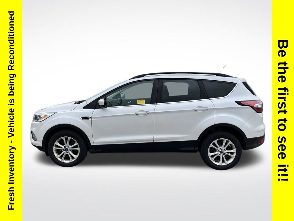 Used 2018 Ford Escape SEL AWD/4WD image 2