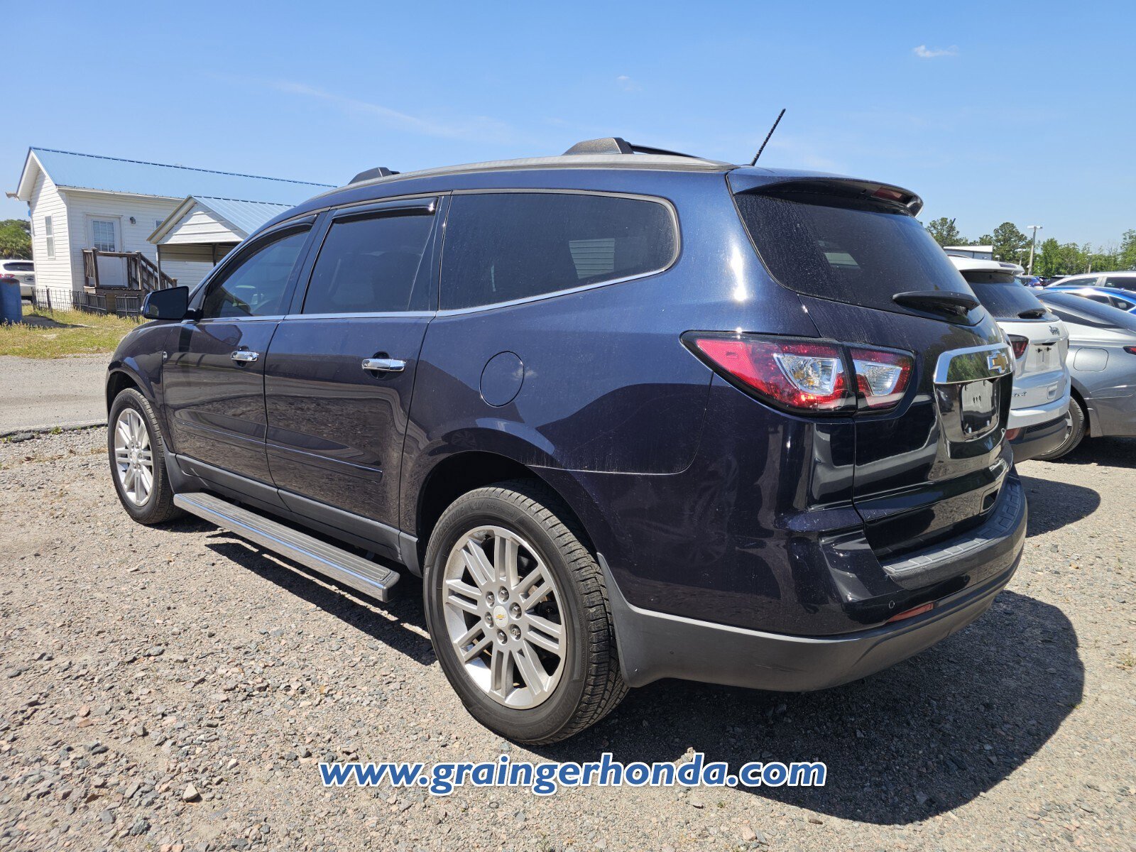 Used 2015 Chevrolet Traverse LT w/ Style and Technology Package image 9