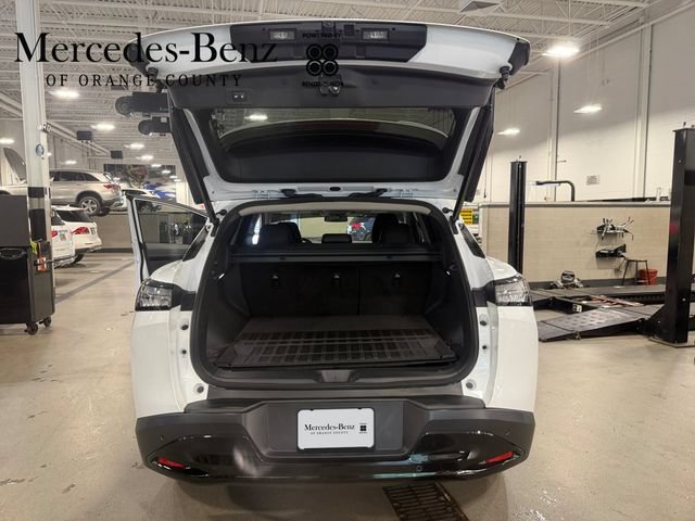 Used 2025 Nissan Murano SV w/ Cargo Package AWD/4WD image 10