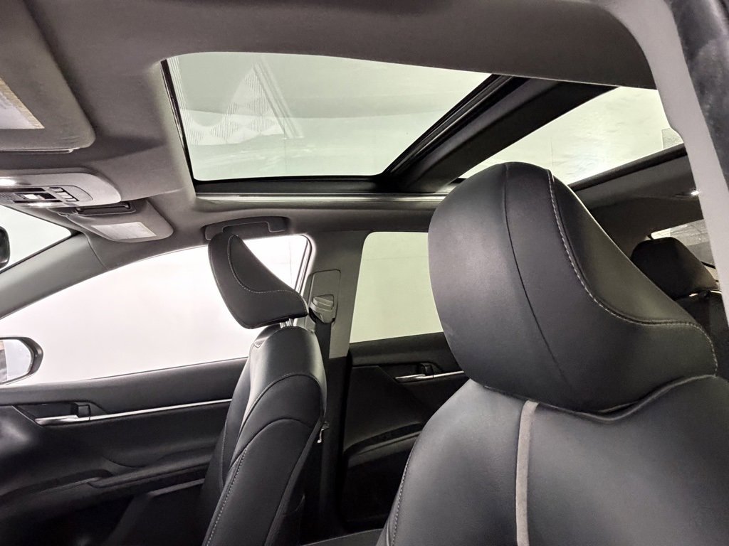 Used 2023 Toyota Camry XSE image 25