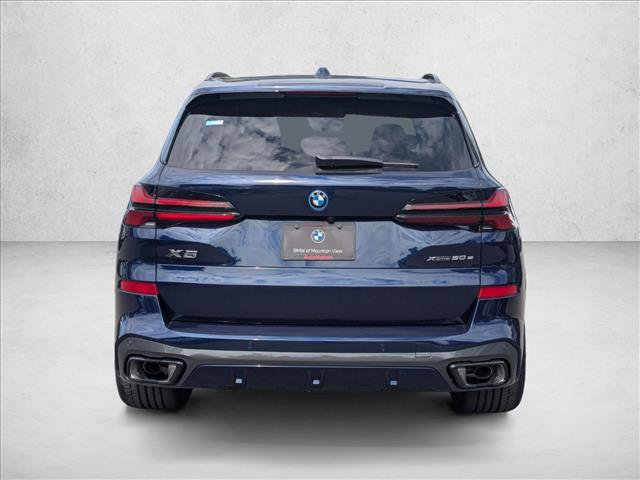 New 2026 BMW X5 xDrive50e w/ M Sport Package AWD/4WD image 7
