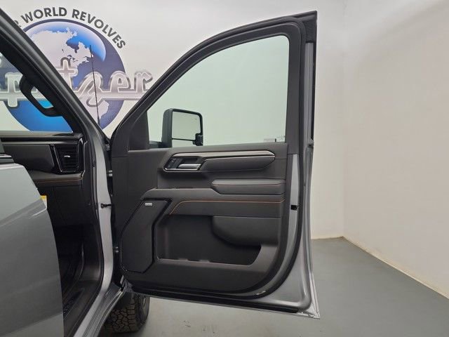 New 2025 GMC Sierra 2500 AT4 w/ AT4 Premium Plus Package image 31