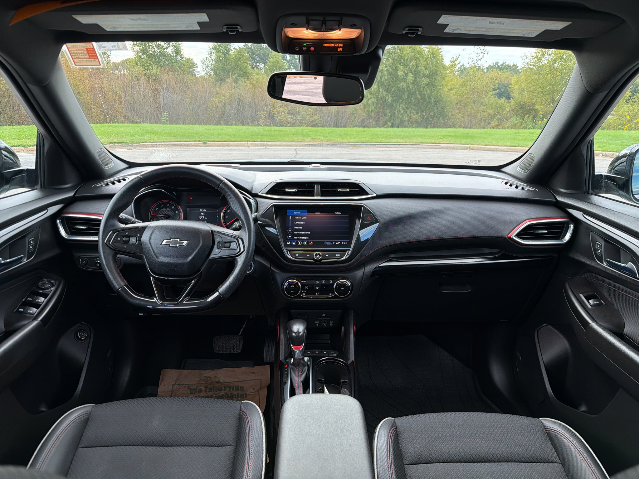 Used 2021 Chevrolet TrailBlazer RS w/ Sun and Liftgate Package AWD/4WD image 21
