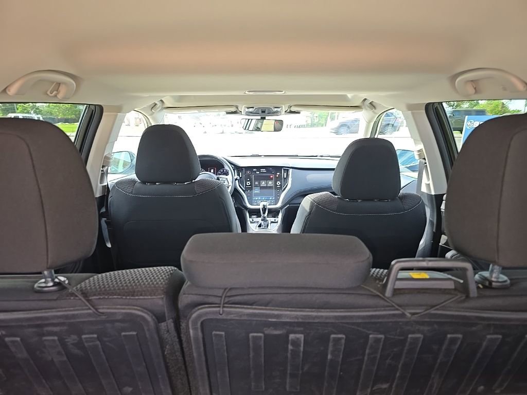 Used 2023 Subaru Outback Premium image 28