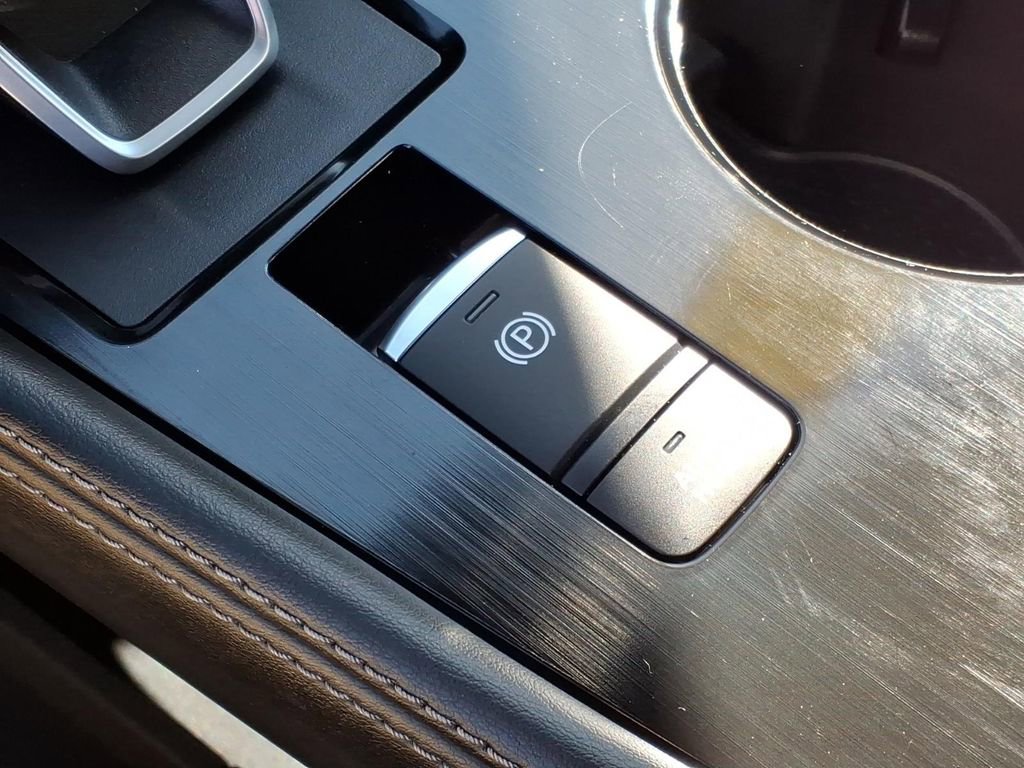 Certified 2023 Nissan Rogue SL w/ SL Premium Package image 19