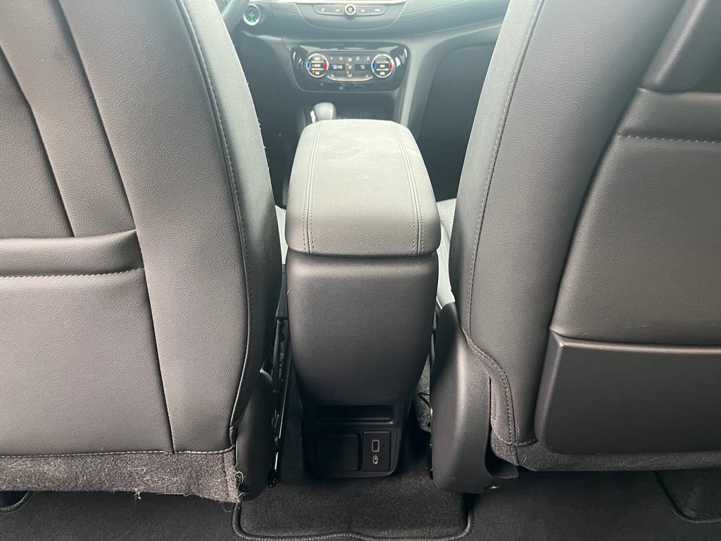 Used 2023 Buick Encore GX Essence w/ Advanced Technology Package FWD image 30