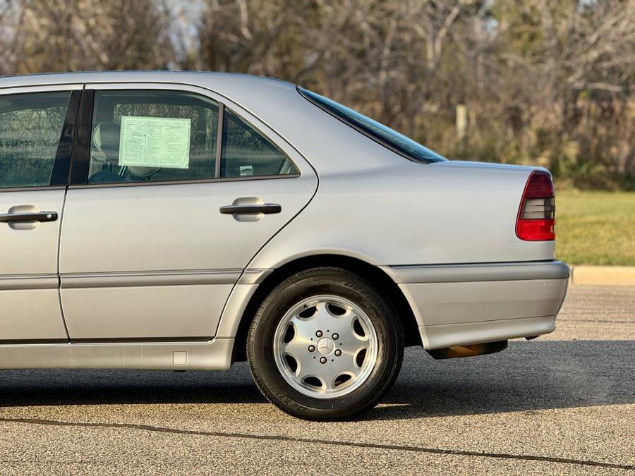 Used 1999 Mercedes-Benz C 230 image 24