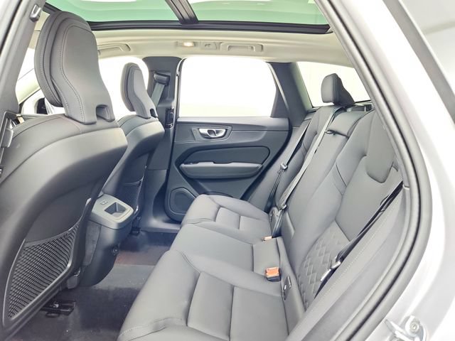 New 2026 Volvo XC60 B5 Plus w/ Protection Package Premier image 24