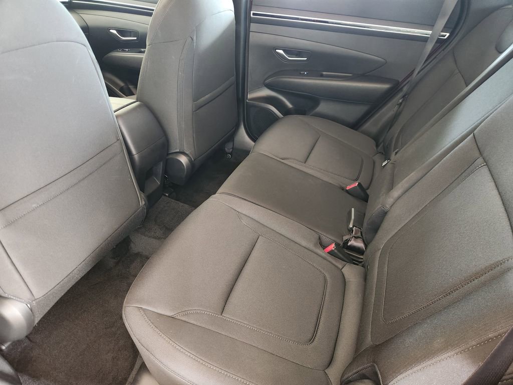 Certified 2023 Hyundai Tucson SE FWD image 28