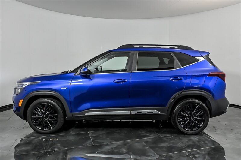 Used 2022 Kia Seltos Nightfall Edition AWD/4WD image 6