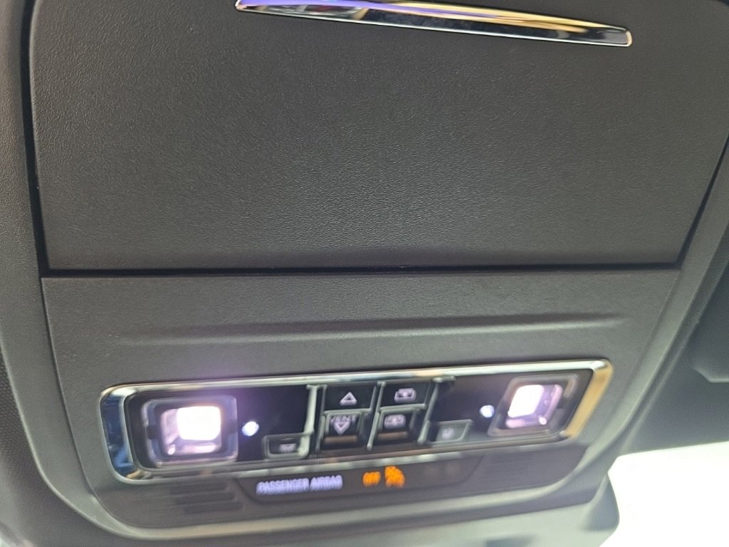 Used 2023 Lincoln Corsair Reserve w/ Equipment Group 201A image 26