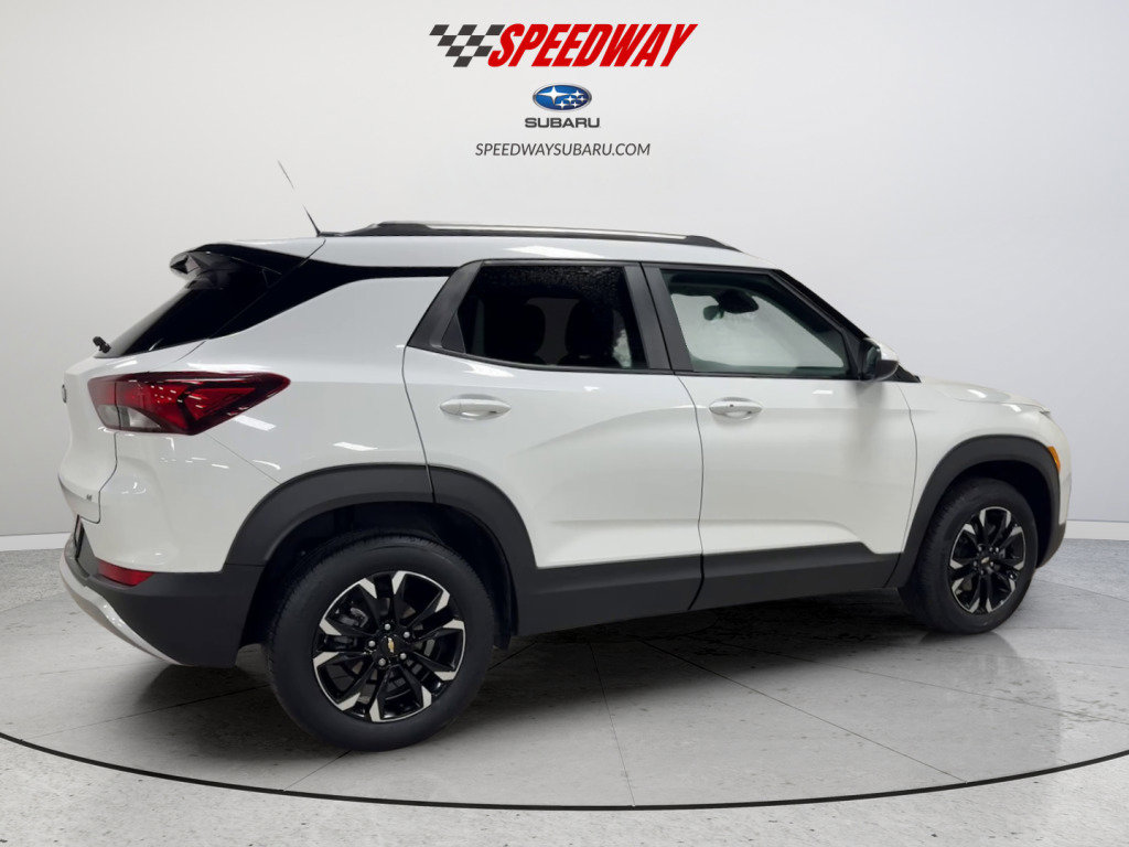Used 2023 Chevrolet TrailBlazer LT w/ Convenience Package AWD/4WD image 5