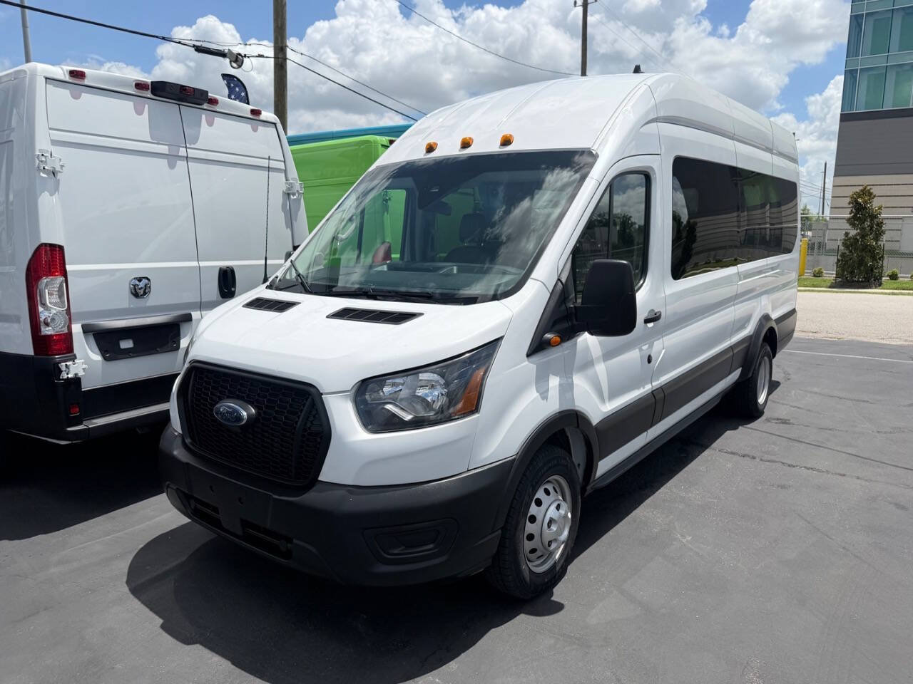 Used 2023 Ford Transit 350 XL RWD image 27