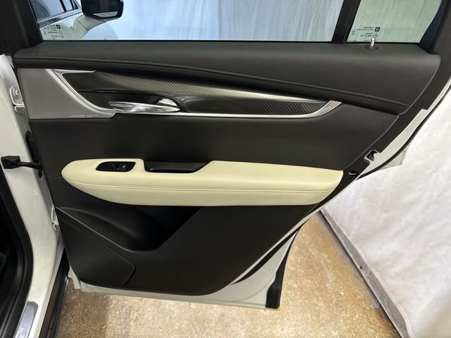 Used 2021 Cadillac XT6 Sport image 32