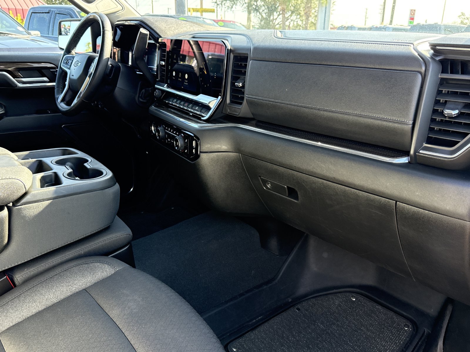 Used 2024 Chevrolet Silverado 1500 RST w/ Protection Package AWD/4WD image 15