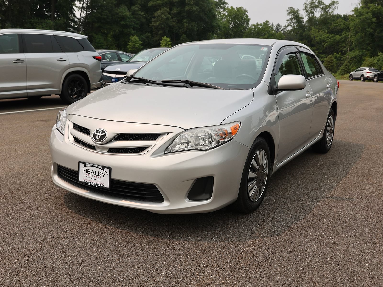 Used 2011 Toyota Corolla LE FWD image 3