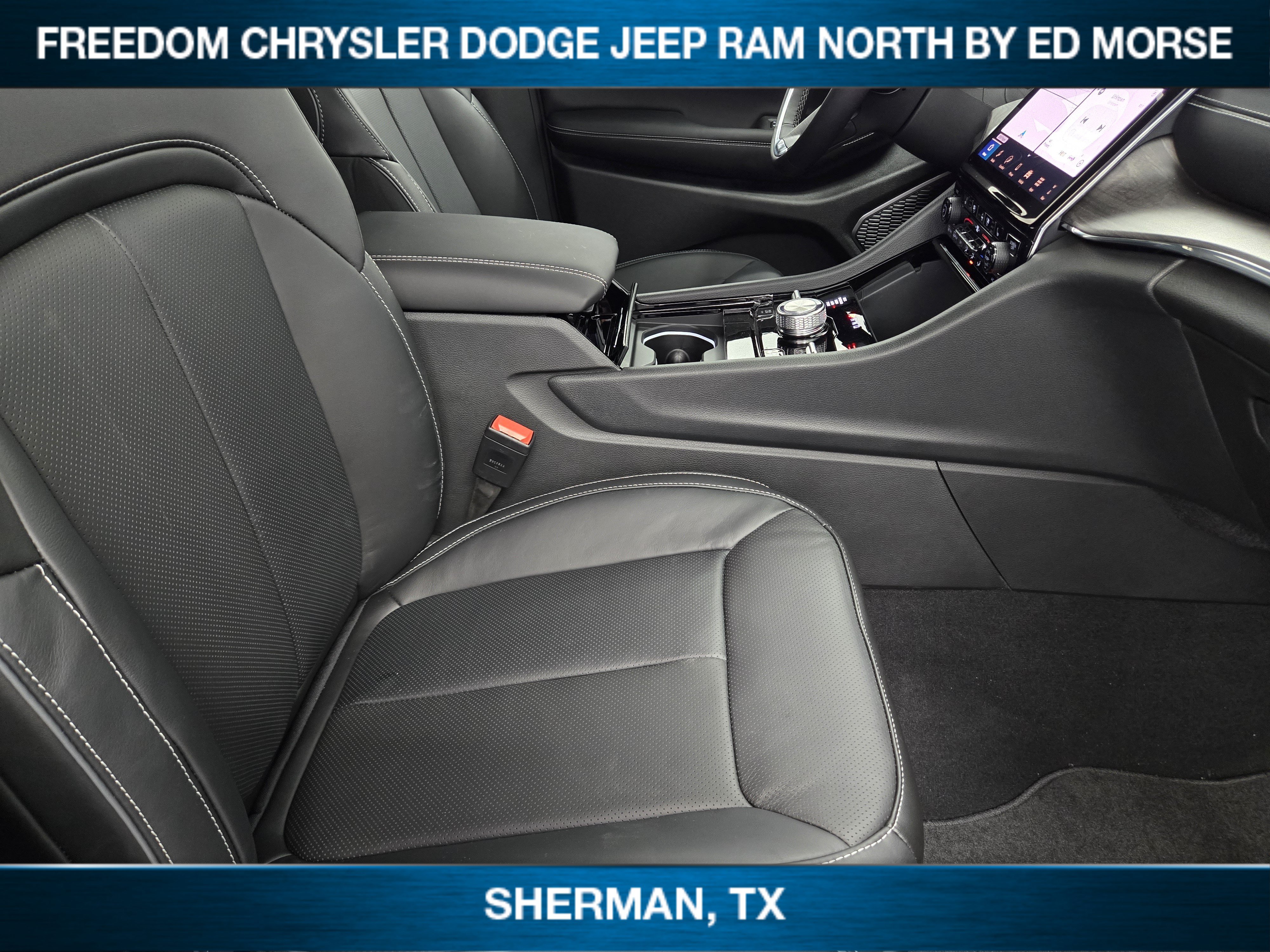 New 2025 Jeep Grand Cherokee L Overland w/ Rear Seat Video Group I AWD/4WD image 10