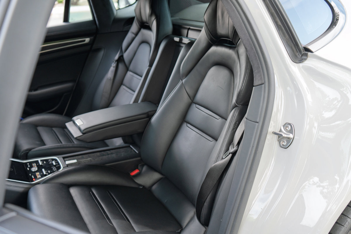 Used 2018 Porsche Panamera Turbo AWD/4WD image 46