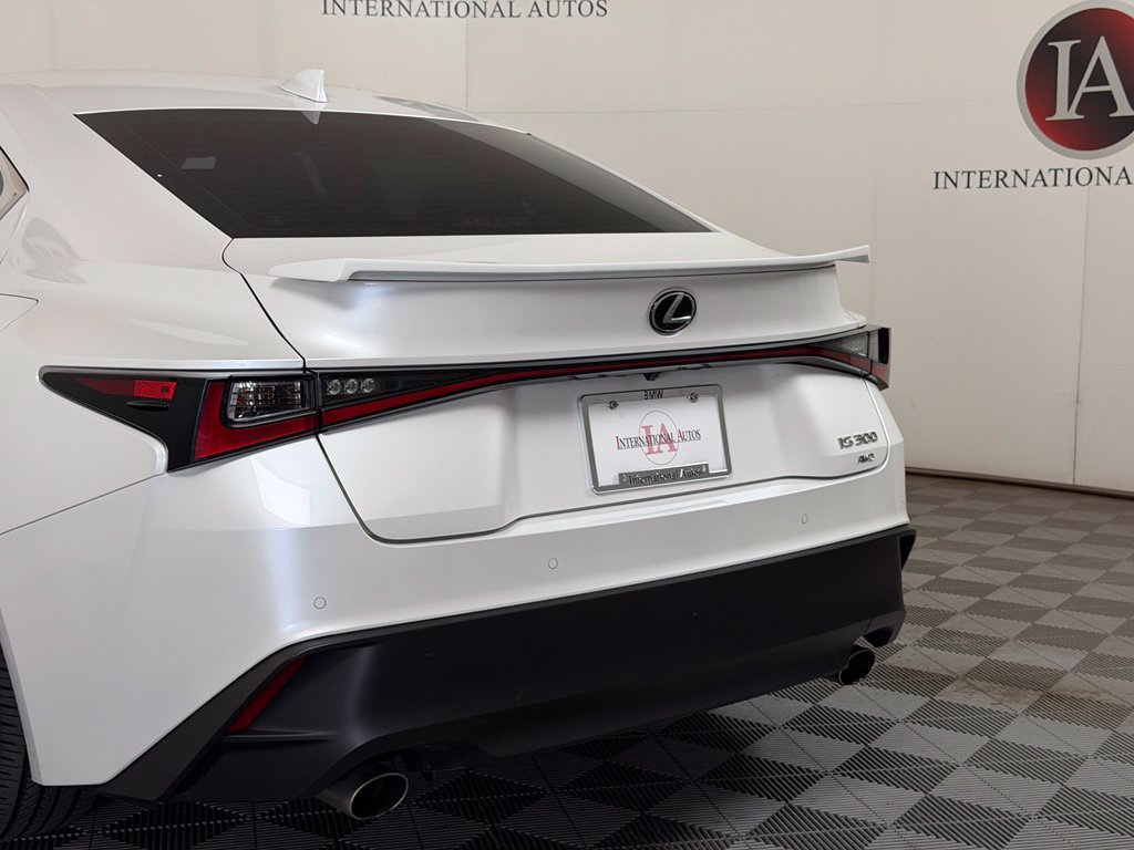 Used 2022 Lexus IS 300 AWD w/ Comfort Package image 10