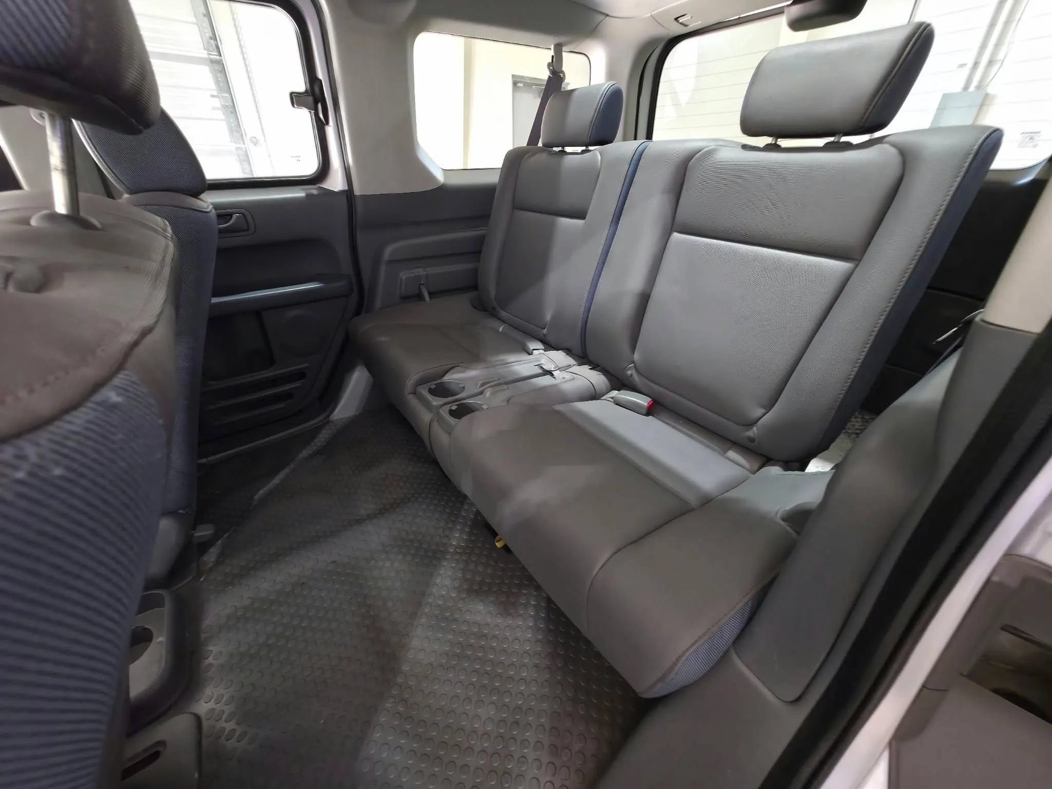 Used 2003 Honda Element DX image 10
