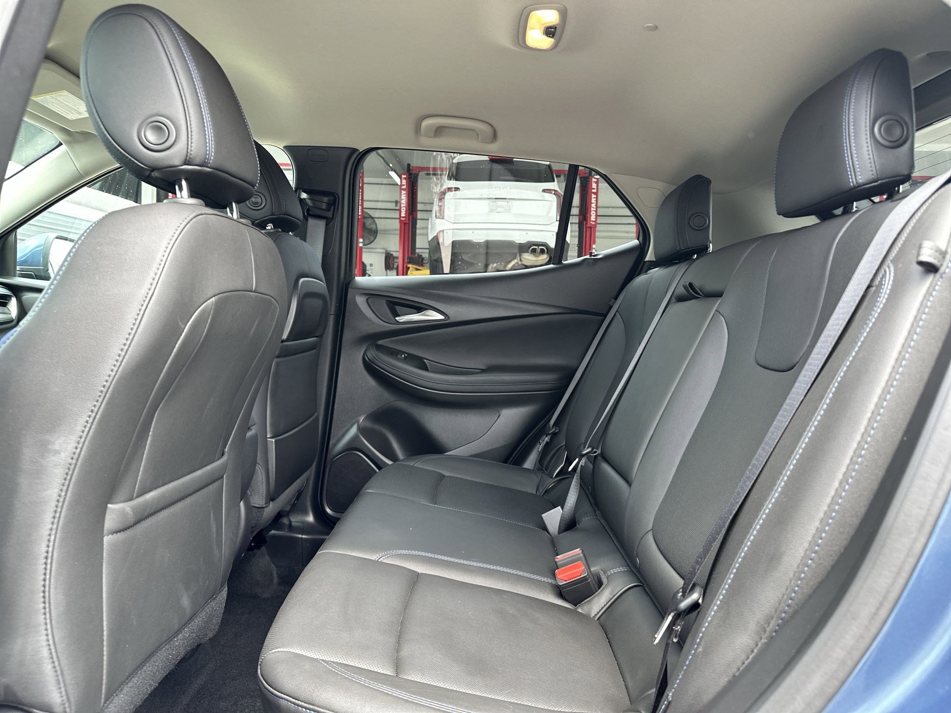 Used 2026 Buick Encore GX Sport Touring w/ Advanced Technology Package FWD image 23