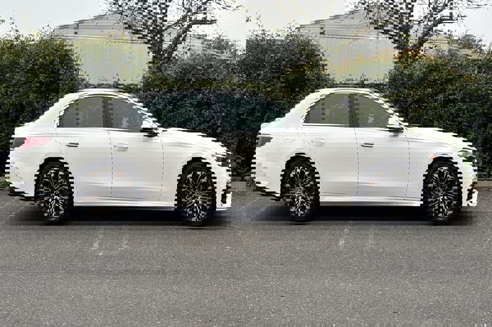 New 2026 Mercedes-Benz E 350 Sedan image 2