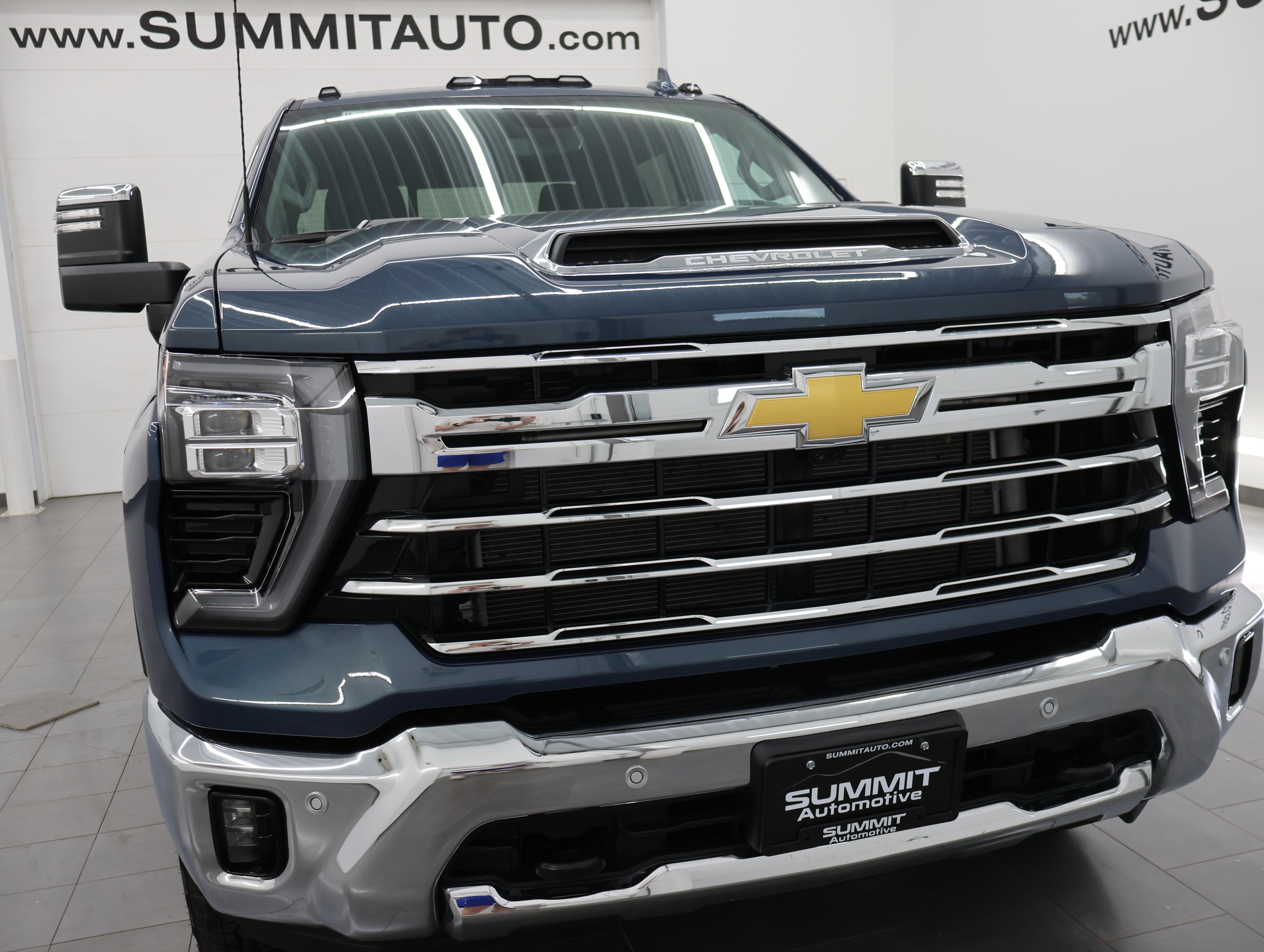 Used 2026 Chevrolet Silverado 3500 LTZ w/ LTZ Plus Package AWD/4WD image 26