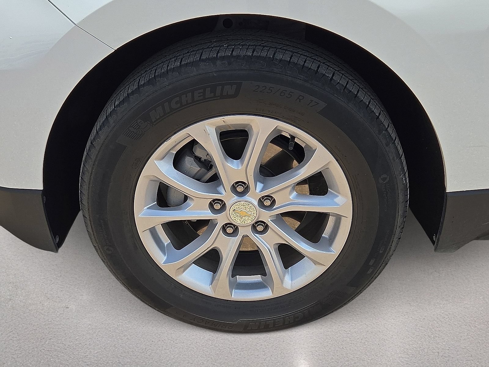 Used 2021 Chevrolet Equinox LS w/ LS Convenience Package FWD image 10