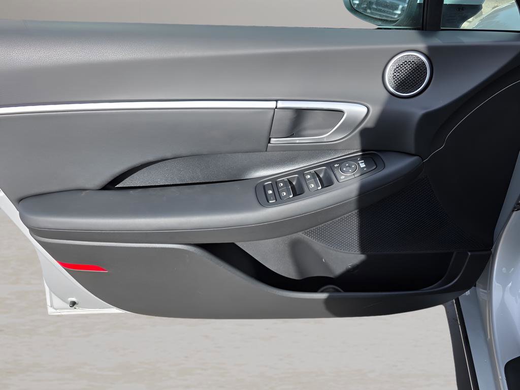 New 2026 Hyundai Sonata Blue FWD image 12